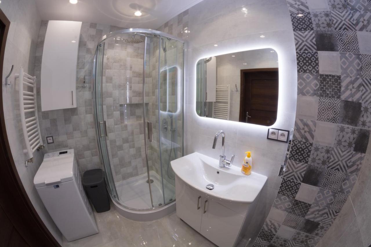 Apartment Lodz4rent - Premium 9,8 - Manufaktura - Garaz - Wiosna 2025 Lodz (Lodz)