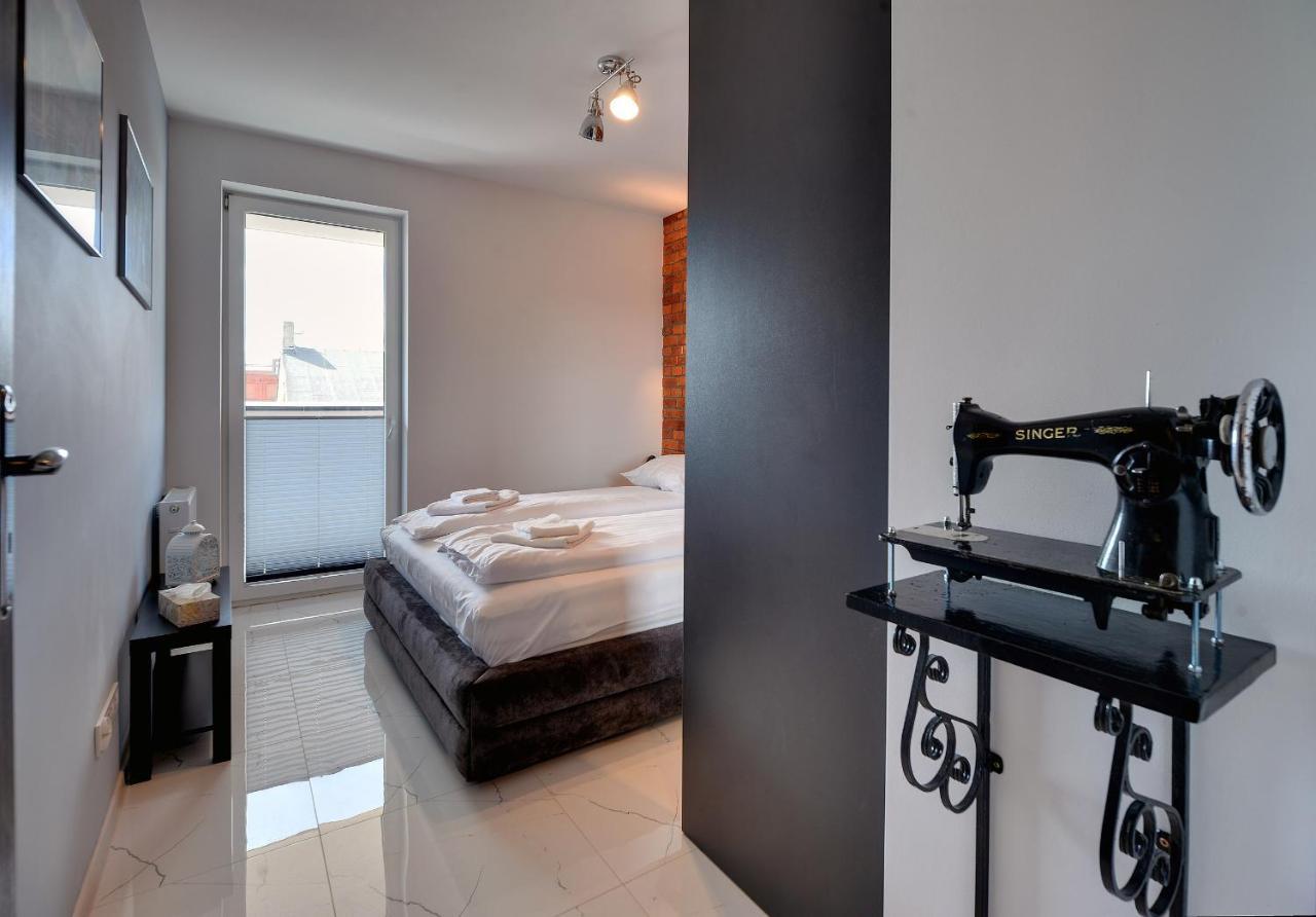 Lodz4rent - Premium 9,8 - Manufaktura - Garaz - Wiosna 2025 Apartment *